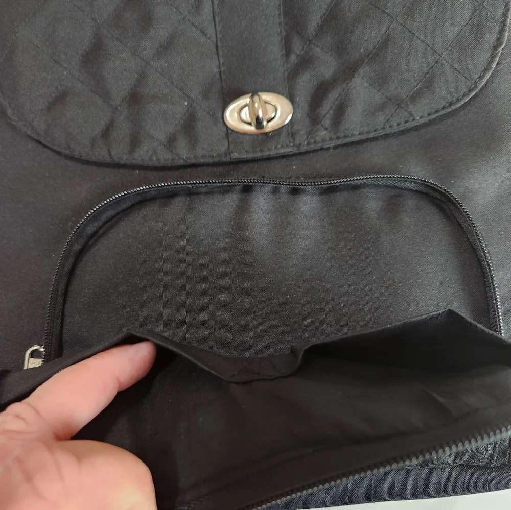 Gold Coast Black Quilted Crossbody Bag